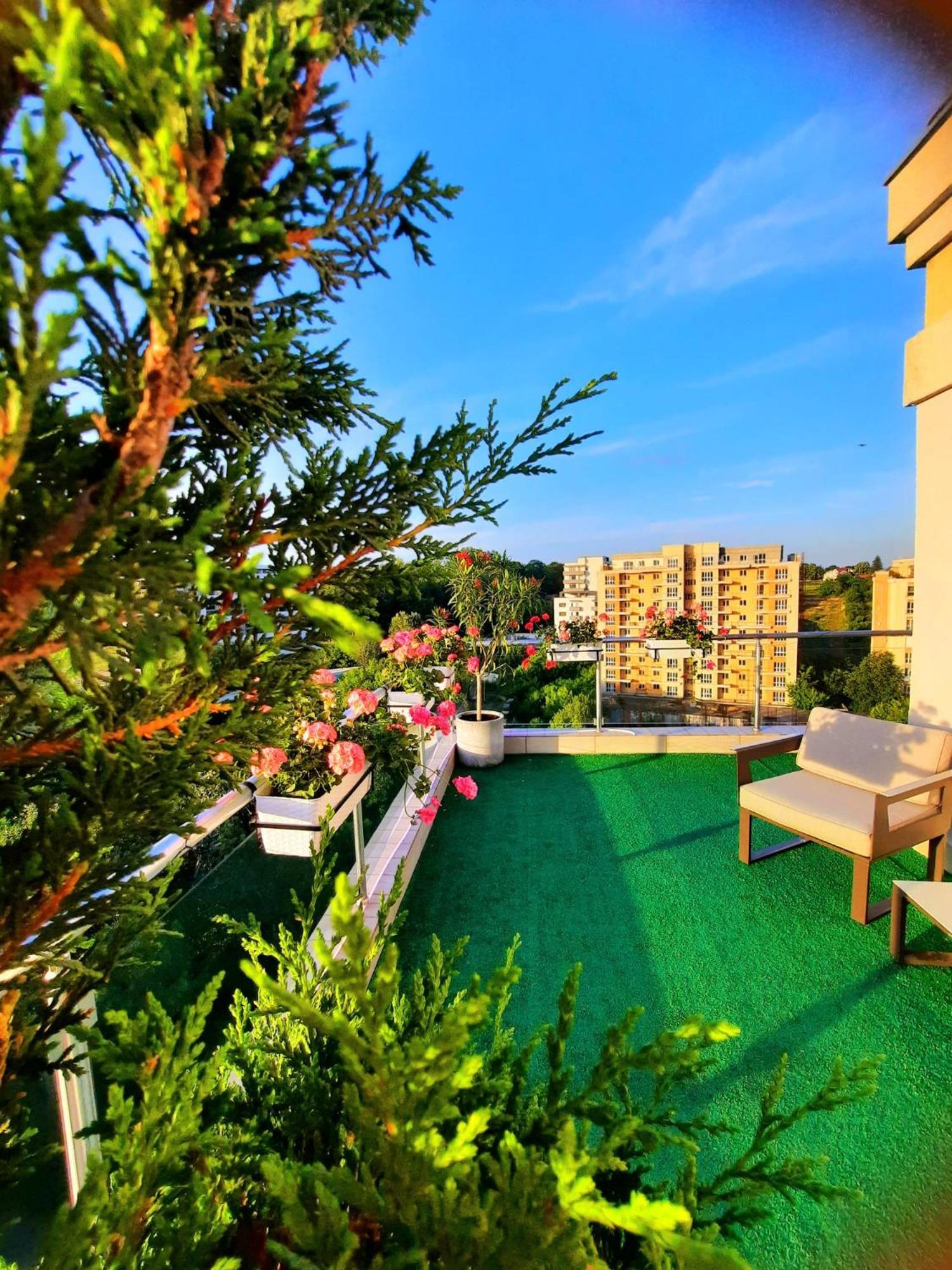Penthouse View Aeroport Iasi 2 아파트 외부 사진