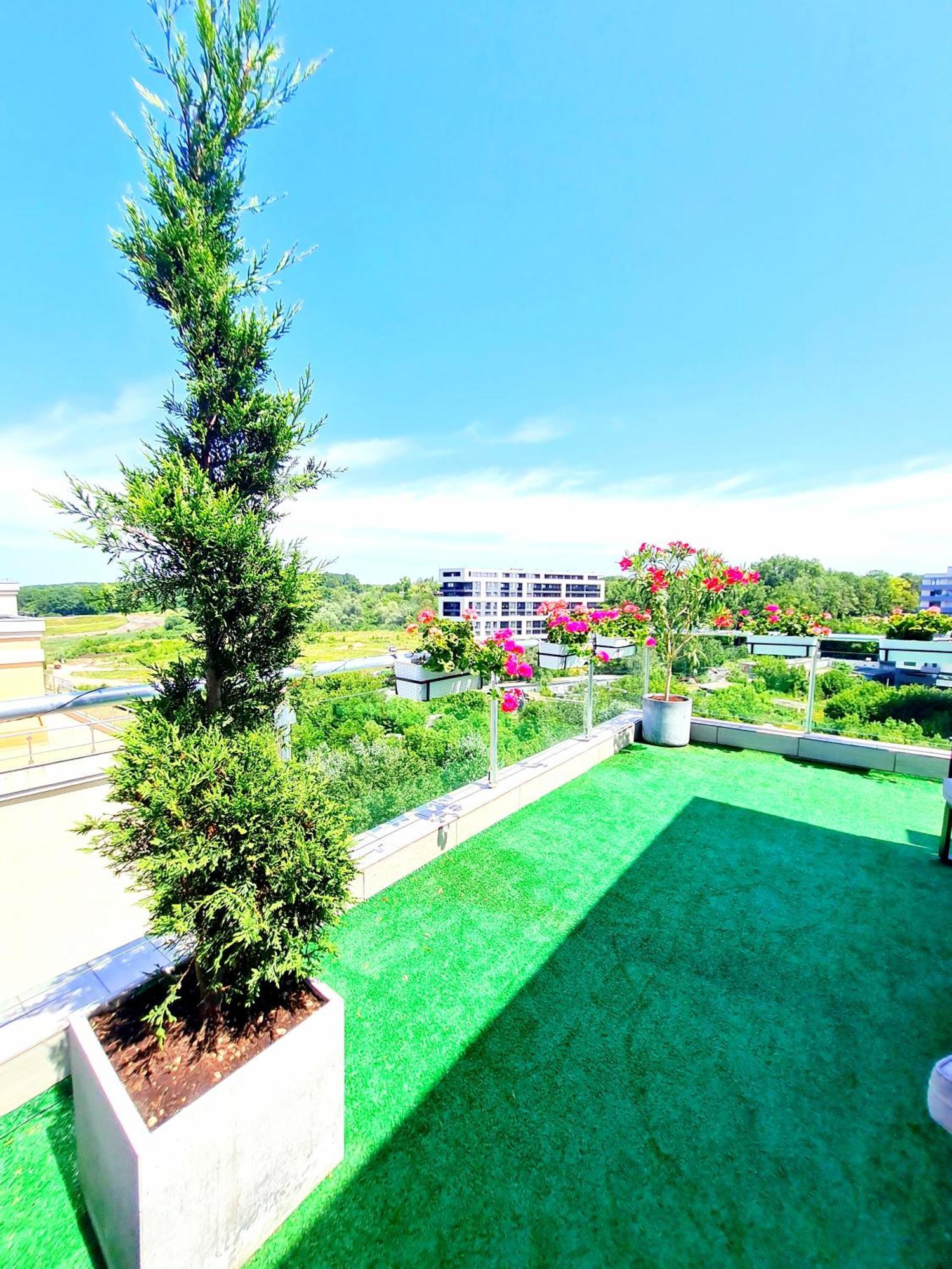 Penthouse View Aeroport Iasi 2 아파트 외부 사진